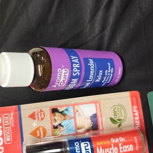 Isle of Dreams Aroma Guru and Beauty Guru natural oil set - Picture 6 of 16